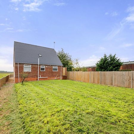 4 Bedroom House Boston Lincs Pet & Child Friendly Экстерьер фото